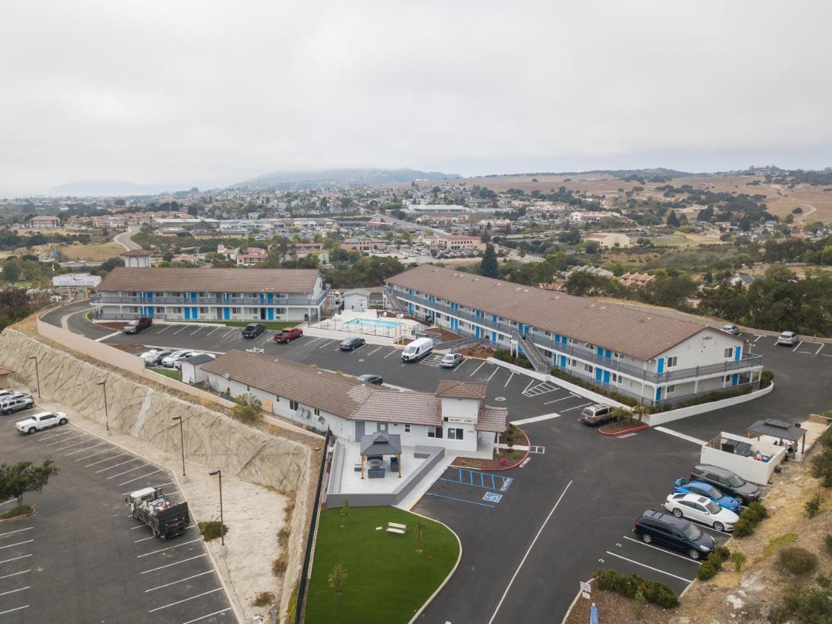 Days Inn By Wyndham Arroyo Grande Pismo Beach Bagian luar foto