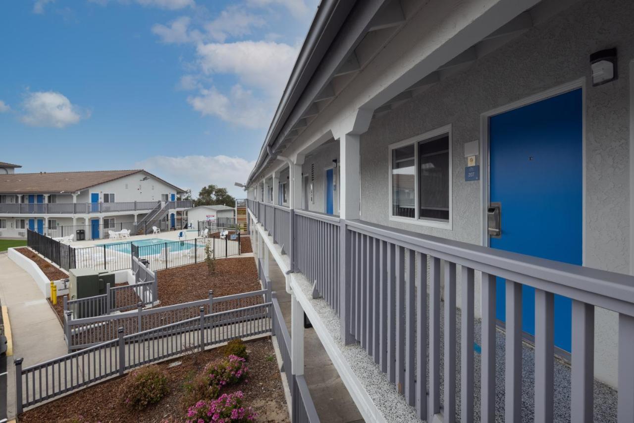 Days Inn By Wyndham Arroyo Grande Pismo Beach Bagian luar foto