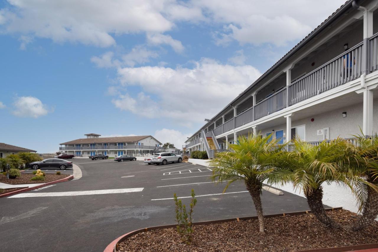 Days Inn By Wyndham Arroyo Grande Pismo Beach Bagian luar foto