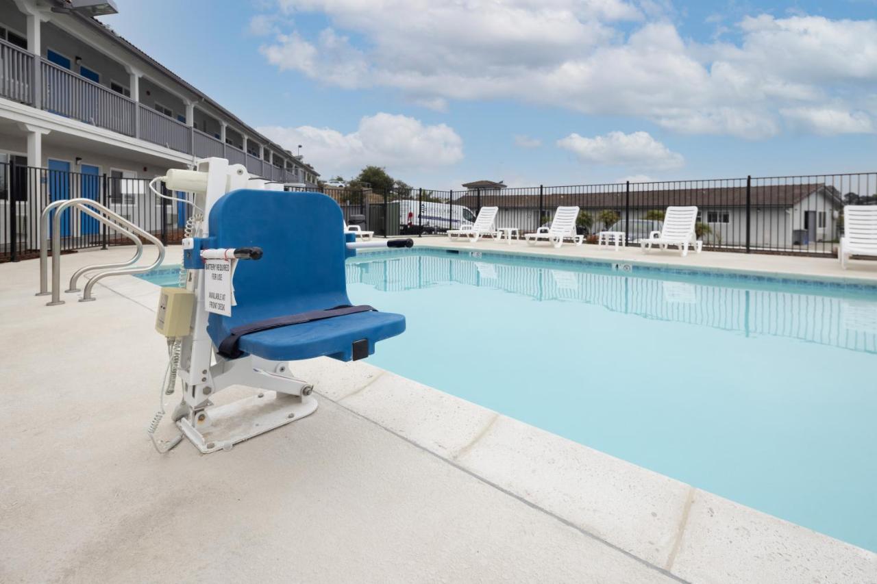 Days Inn By Wyndham Arroyo Grande Pismo Beach Bagian luar foto
