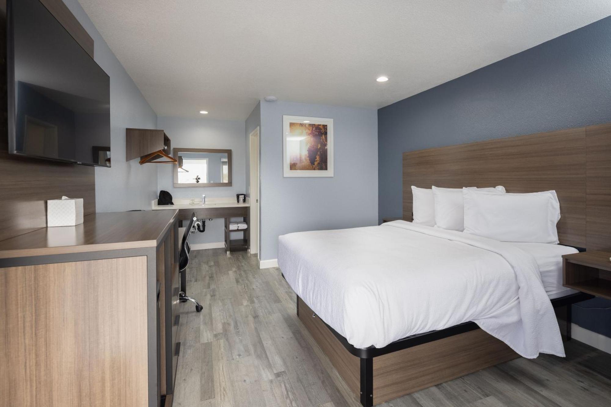 Days Inn By Wyndham Arroyo Grande Pismo Beach Bagian luar foto